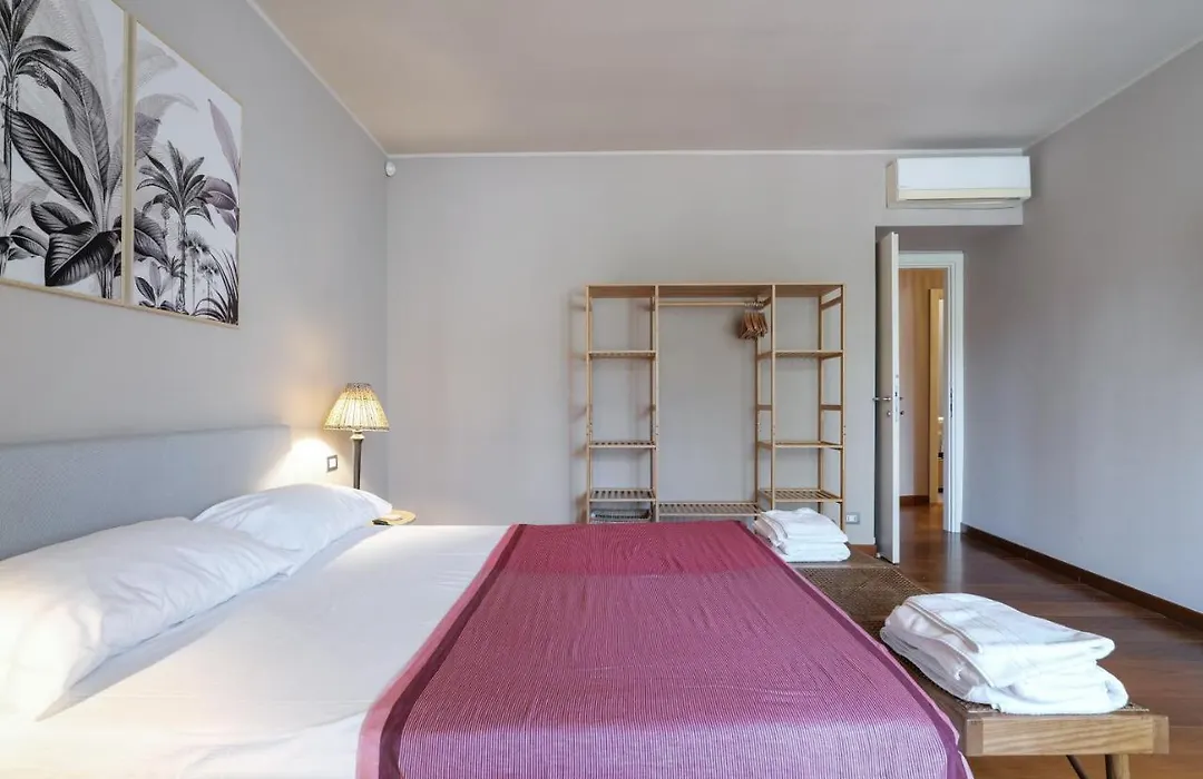Castello Luxury Apartment - In The Heart Of Milan-1